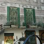 En D'hotes Avec Cuisine, Garage Et Vue Riviere - Livradois Forez Bed & Breakfast Olliergues