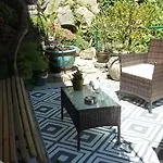 Bed & Breakfast En D'hotes Avec Cuisine, Garage Et Vue Riviere - Livradois Forez
