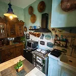 Suite En Chambre D'Hotes Avec Cuisine, Garage Et Vue Riviere - Livradois Forez