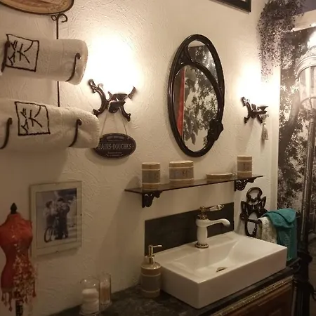 B&B Bounty, B&b, Cuisine Privee, Lit Queen Size, Terrasse, Parking, Garage