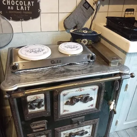 Couette-café D Hôtes Bounty Cuisine Privative Et Garage 4*