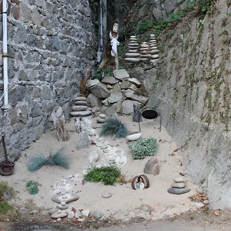 Bounty, B&b, Cuisine Privee, Lit Queen Size, Terrasse, Parking, Garage B&B Olliergues