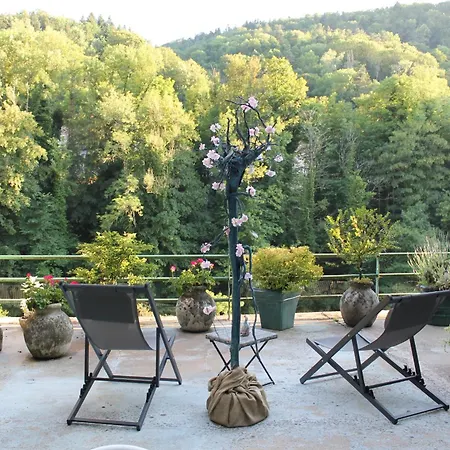 Bounty, B&b, Cuisine Privee, Lit Queen Size, Terrasse, Parking, Garage 4* Olliergues