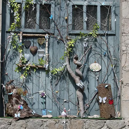 B&B Bounty, B&b, Cuisine Privee, Lit Queen Size, Terrasse, Parking, Garage Olliergues