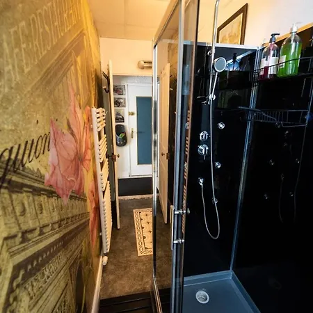 Bounty, B&b, Cuisine Privee, Lit Queen Size, Terrasse, Parking, Garage B&B *