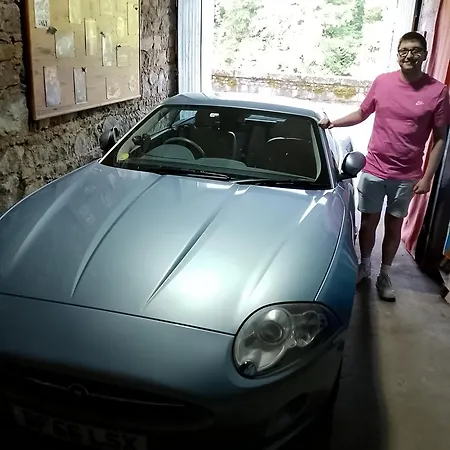 D Hôtes Bounty Cuisine Privative Et Garage 4* Olliergues