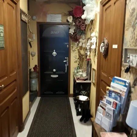 D Hôtes Bounty Cuisine Privative Et Garage 4* Olliergues